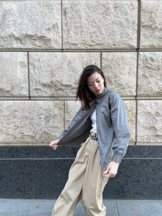 Lilo - Pointed Collar Shirt with Japanese Poem Print - Charcoal