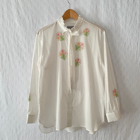 Miley - Ruffle and Ribbon Neck Blouse with Cosmos Flower Print - White